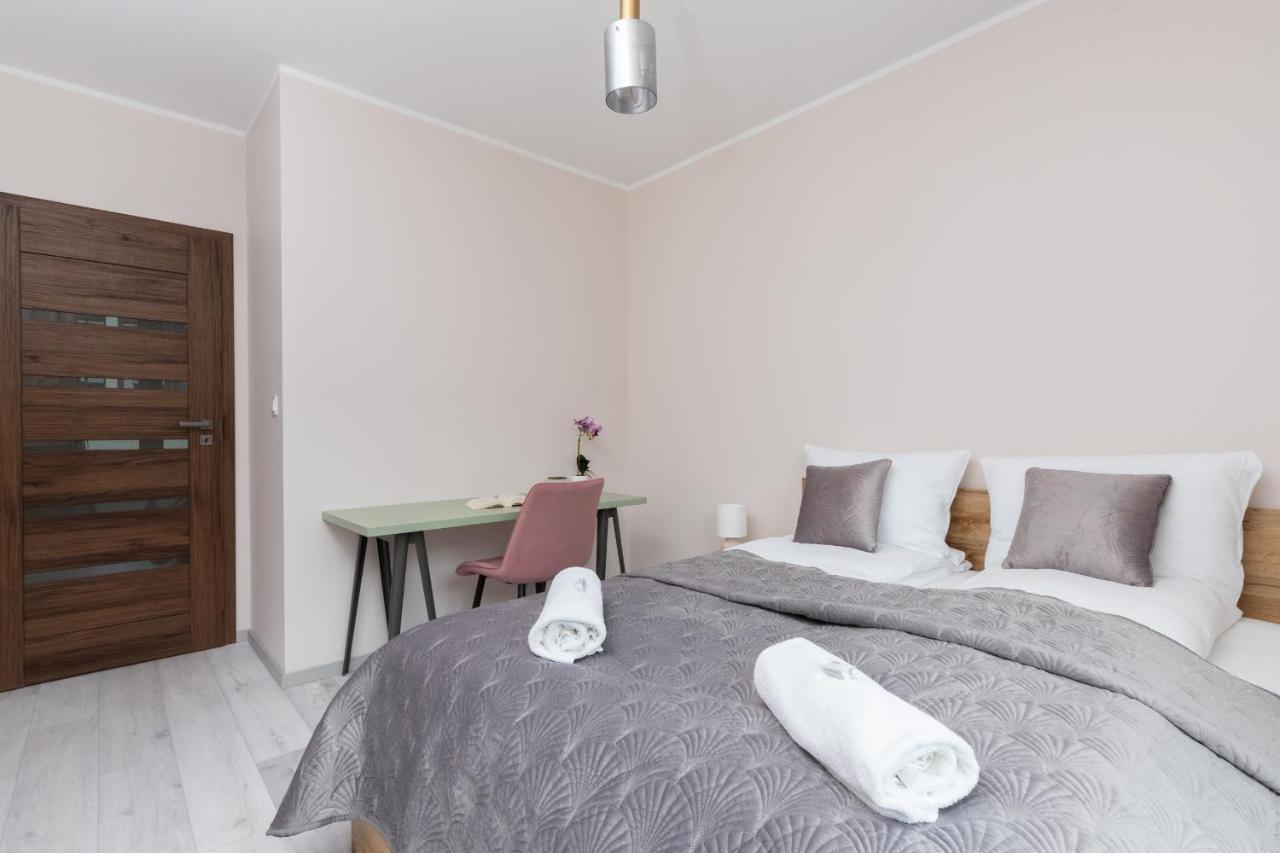 Plac Unii Apartment Gdynia By Noclegi Renters Eksteriør billede