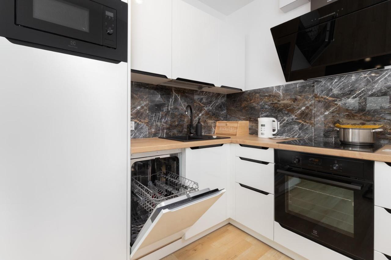 Plac Unii Apartment Gdynia By Noclegi Renters Eksteriør billede